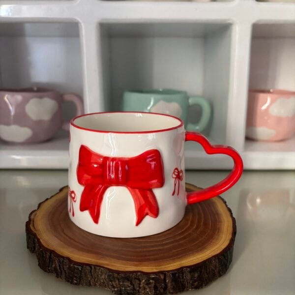 Colored bow mug