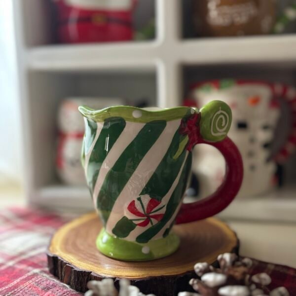 Candy cane mug with swirl handle 🍬